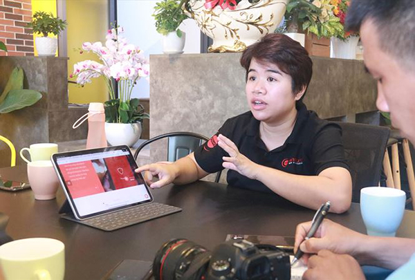 Cô gái truyền cảm hứng khởi nghiệp