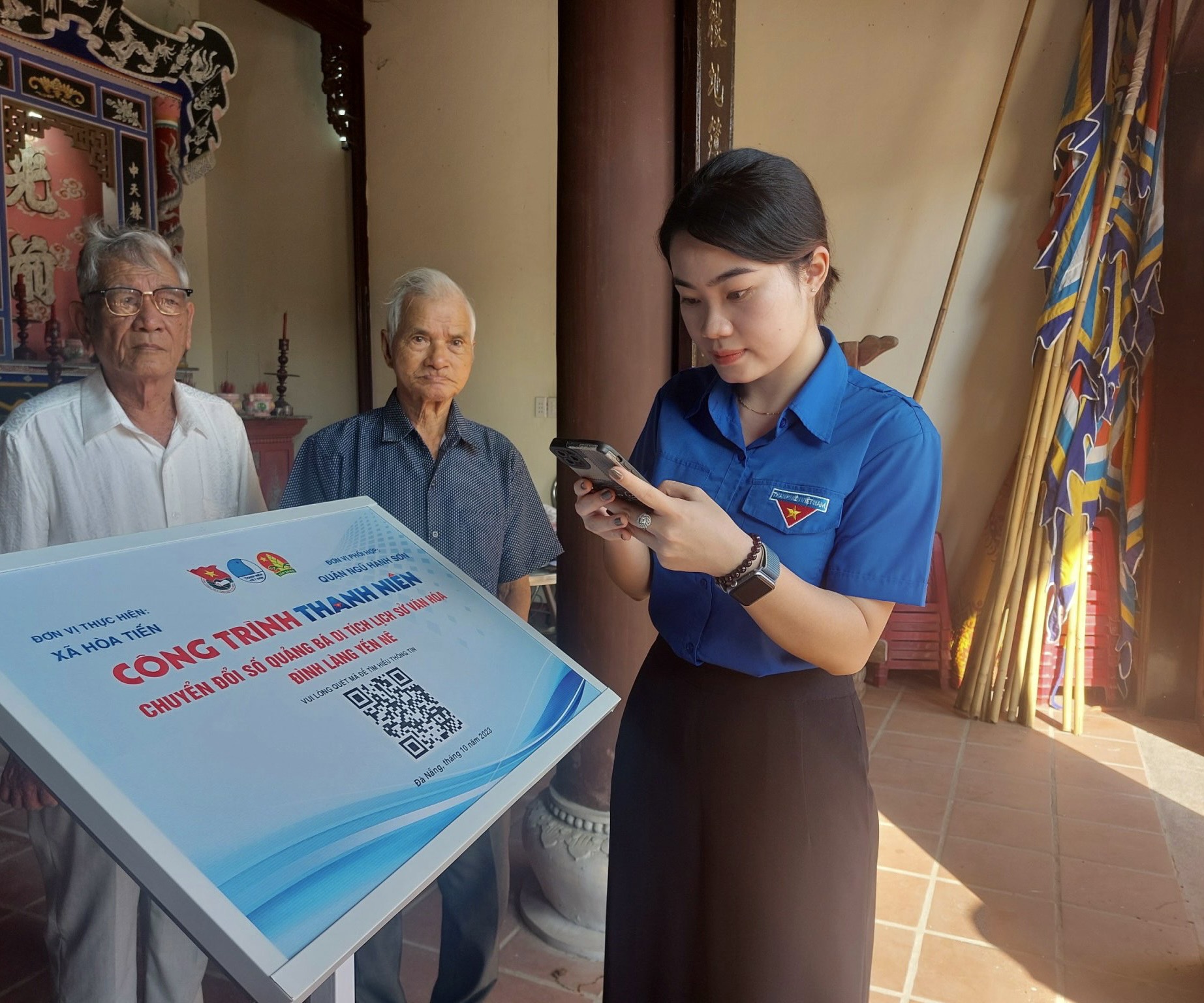 QUẬN ĐOÀN - HỘI LHTN VIỆT NAM QUẬN NGŨ HÀNH SƠN TỔ CHỨC BÀN GIAO CÔNG TRÌNH SỐ HOÁ ĐỊA CHỈ ĐỎ ĐÌNH YẾN NÊ, XÃ HOÀ TIẾN, HUYỆN HOÀ VANG